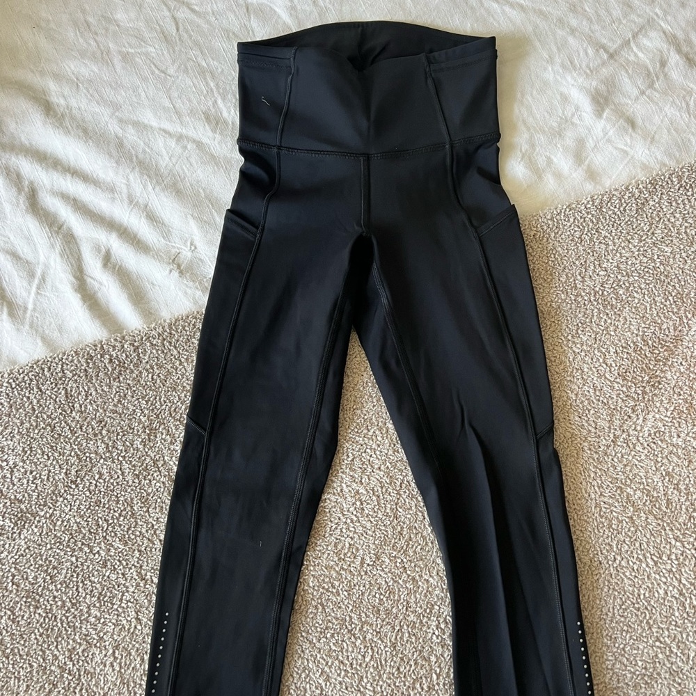 Lululemon cropped leggings